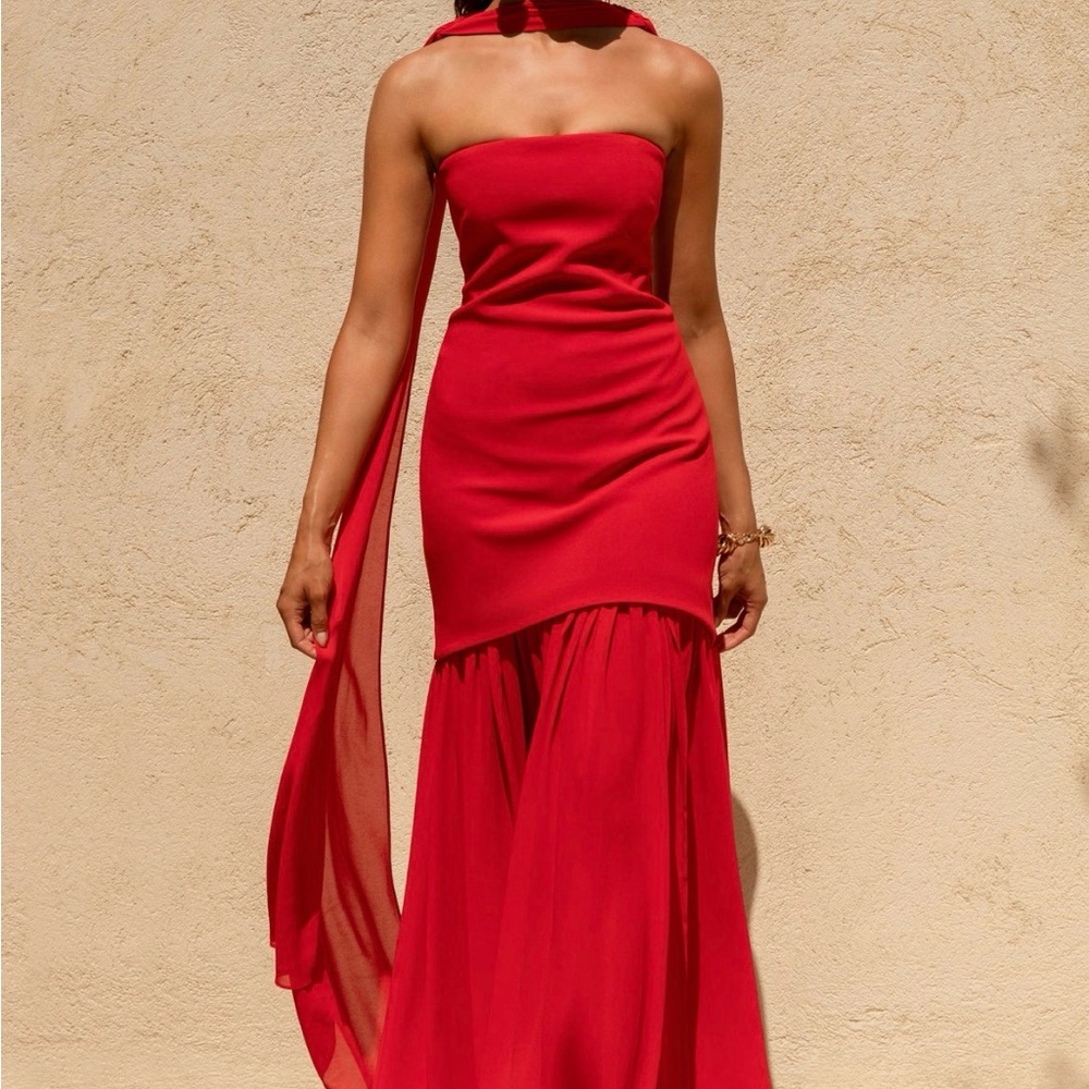 Elegant Strapless Red Maxi Dress